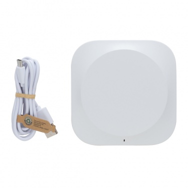 Logotrade Firmengeschenke das Foto: Oregon Wireless-Charger aus RCS recyc. Kunststoff & Kork