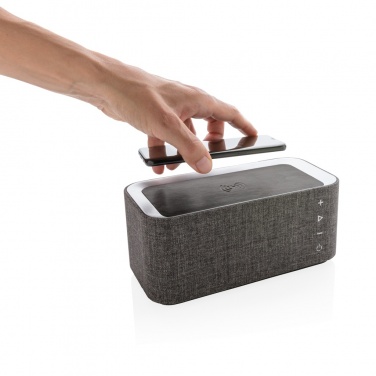 Logotrade Werbegeschenke das Foto: Vogue Wireless-Charger Lautsprecher