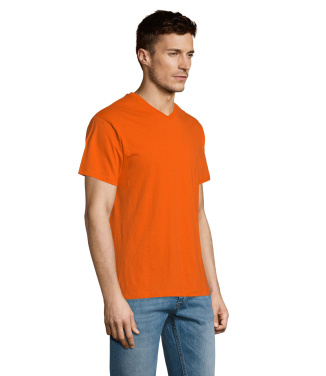Logotrade Werbeartikel das Foto: VICTORY HERRENT-SHIRT 150g