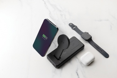 Logotrade corporate gift picture of: Fenwick RCS recycled plastic 10000mah  3 in 1 fast powerbank