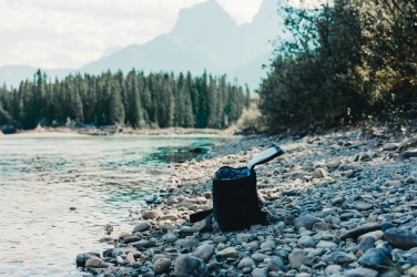 Logo trade business gifts image of: Swiss Peak AWARE™ 1200D deluxe 8 can cooler bag