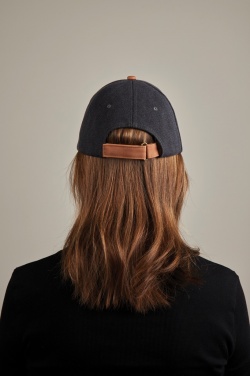 Logotrade promotional products photo of: VINGA Bosler AWARE™ canvas cap