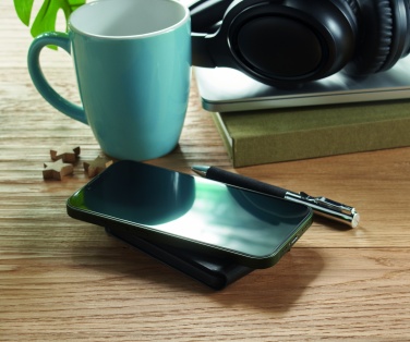 Logotrade business gift image of: Foldable magnetic charger 15W