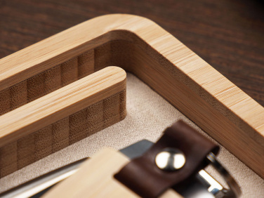 Logotrade promotional giveaway image of: Wooden desk organiser 1818292