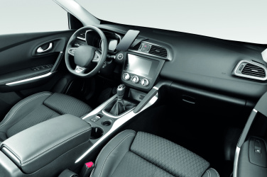 Logo trade promotional giveaways picture of: 15W magnetic car charger