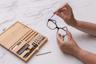 Logotrade ärikingituse foto: Carvine 21 tk bambusest tööriistade komplekt