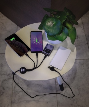 Logotrade firmakingituse foto: Light up logo 6-in-1 kaabel