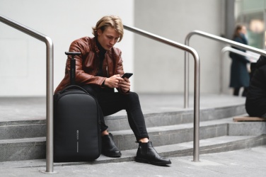 Logotrade meene foto: Bobby seljakott-reisikohver