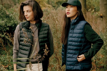 Logotrade reklaamkingitused pilt: Iqoniq Meru naiste taaskasutatud polüestrist vest