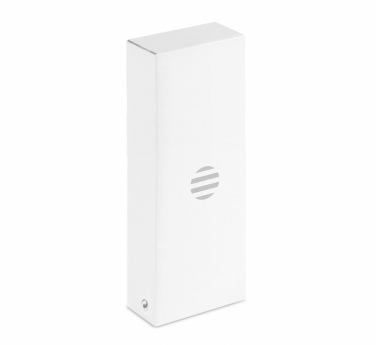 Logotrade firmakingituse foto: Vesilood ja pudeliavaja