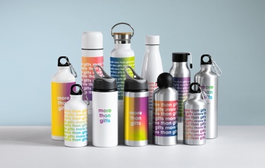 Logotrade firmakingituse foto: Ühekordse seinaga 500 ml alumiiniumist pudel, PP-kork ja silikoonist rihmaga