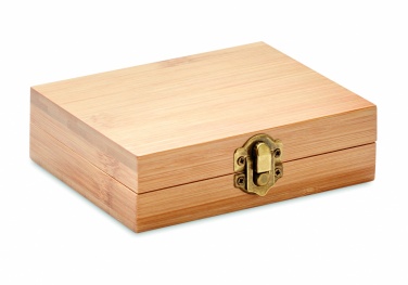 Logotrade ärikingituse foto: Karbis 9 kivist jääkuubikut