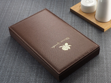 Logotrade ärikingi foto: Arve karp 1096280