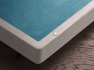 Logotrade ärikingi foto: Puidust kast 1819121