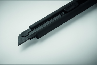 Logo trade reklaamkingi pilt: Suur sissetõmmatav nuga BLADE +