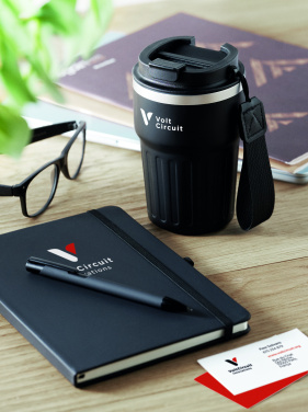 Logo trade meened foto: ENGAGE 3-osaline kinkekomplekt karbis