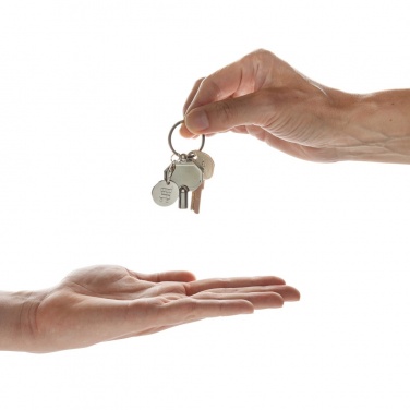 Logotrade mainoslahja tuotekuva: Ilmausavain avaimenperä RCS kierrätettyä sinkkiseosta