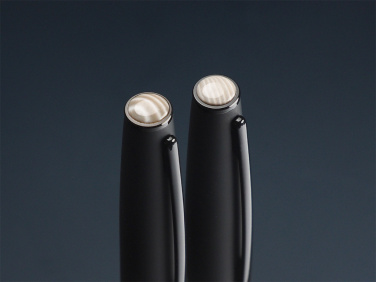 Logo trade liikelahja kuva: Raidallinen Piikivi- Kynäsetti 1284036