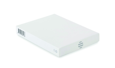 Logo trade mainoslahjat ja liikelahjat kuva: Passinkannet ja matkalaukku tagi