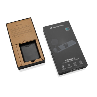 Logo trade mainoslahja ja liikelahja tuotekuva: Urban Vitamin Torrance 3 in 1 magneettinen 15 W laturi