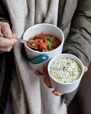 Logo trade mainoslahjat ja liikelahjat kuva: Musta+Blum Original lounaslaatikko