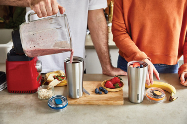 Logotrade mainoslahjat kuva: Black+Blum eristetty juomapullo matkalle 600ml