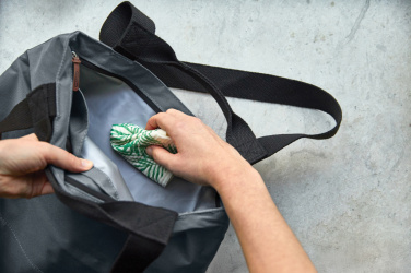 Logotrade liikelahja mainoslahja kuva: Black+Blum 16 L eristetty kauppa-/retkilaukku