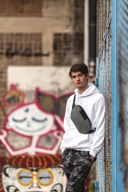 Logotrade verslo dovanos nuotrauka: Krepšys per petį Urban Bumbag