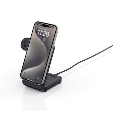 Logotrade dāvanas foto: Urban Vitamin Arcadia RCS plastmasas 15W 3in1 magnētiskais lādētājs