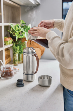 Logotrade biznesa dāvanas foto: Black+Blum Explorer termoss Duo 1L