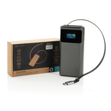 Logotrade biznesa dāvanas foto: Quantum RCS īpaši ātra PD45W 10.000mAh pārnēsājamā baterija ar ekrānu