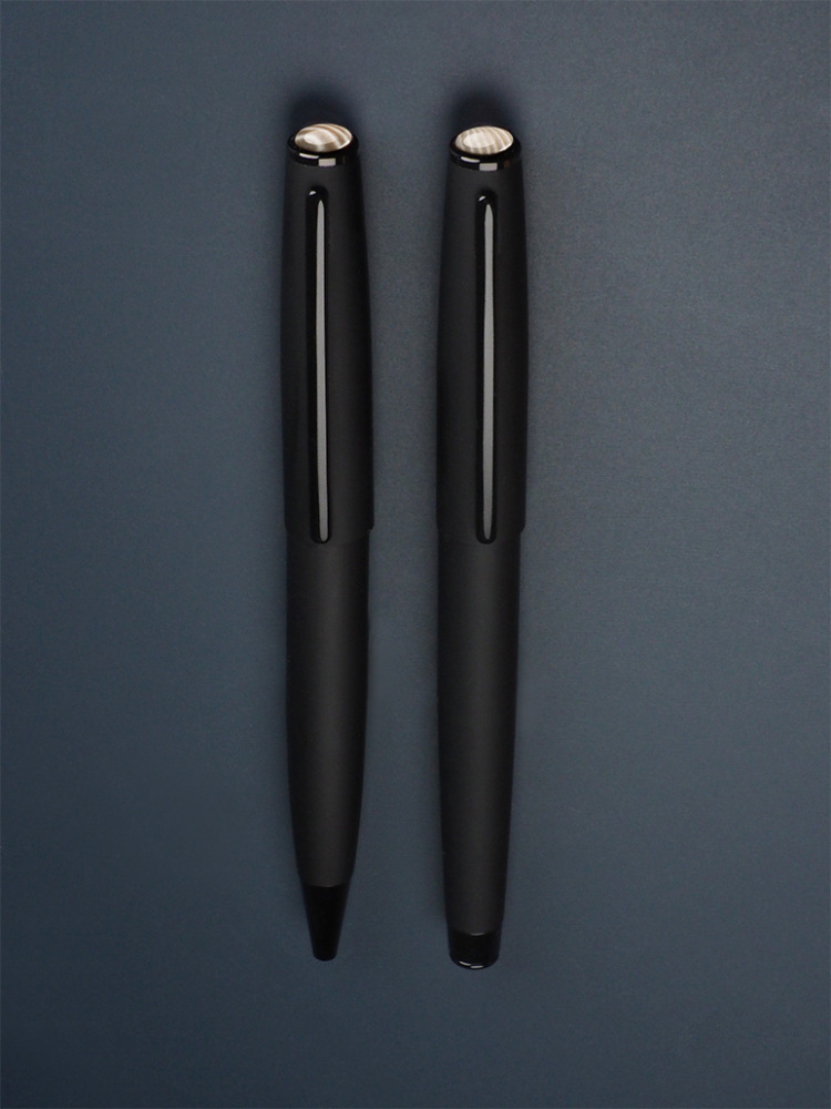 Логотрейд pекламные продукты картинка: Набор ручек с полосатым кремнием 1284036