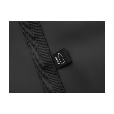 Логотрейд pекламные cувениры картинка: Спортивная/дорожная сумка Lennon RCS из переработанного полиуретана