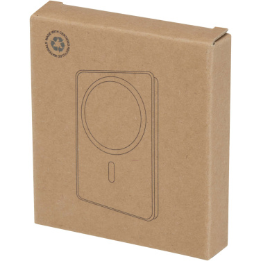 Логотрейд бизнес-подарки картинка: Acrab магнитное беспроводное портативное зарядное устройство емкостью 5000 мАч, мощностью 15 Вт, с питанием 20 Вт — изготовлено из переработанного пластика