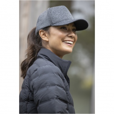 Logotrade reklamprodukter bild: Manu 5-panels keps med stretch