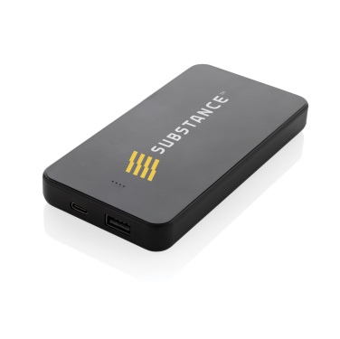 Logotrade reklamprodukter bild: Boostcore RCS powerbank i återvunnen plast 10.000mAh USB C