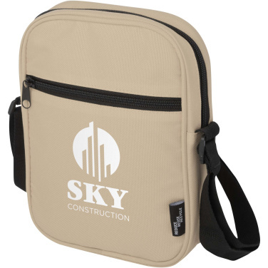 Logotrade profilprodukter bild: Byron axelremsväska av GRS-återvunnet material, 2 l