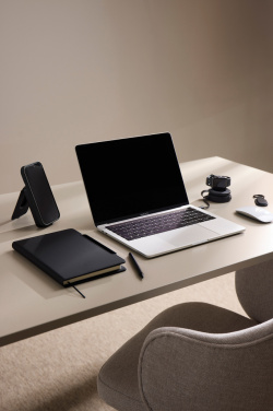 Logotrade kampanjprodukter bild: VINGA Baltimore RCS 2-in-1 Wireless 15W Travel Charger