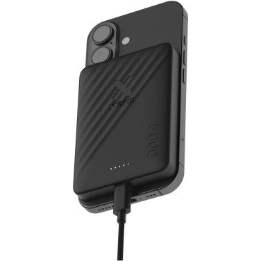 Logotrade kampanjprodukter bild: Xtorm Go2 trådlös powerbank på 15 W, 5 000 mAh